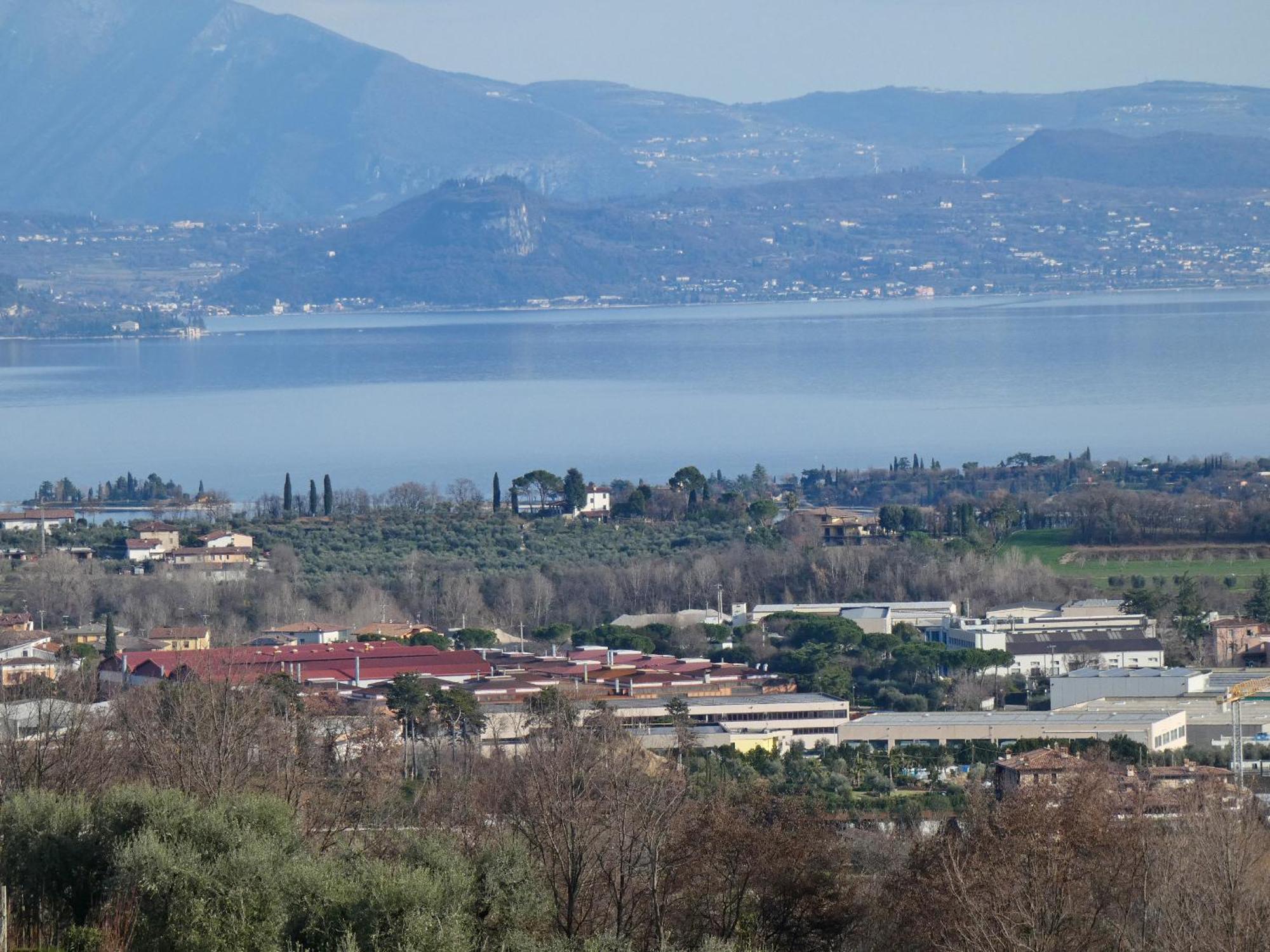 Villa Paradiso Польпенацце-дель-Гарда Экстерьер фото
